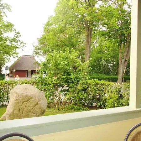 公寓 Appartmenthaus Laura *