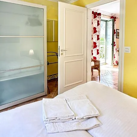 Appartmenthaus Laura Апартаменты Кюлунгсборн