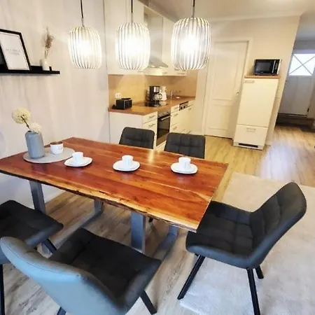 Appartmenthaus Laura Apartamento Ostseebad Kühlungsborn