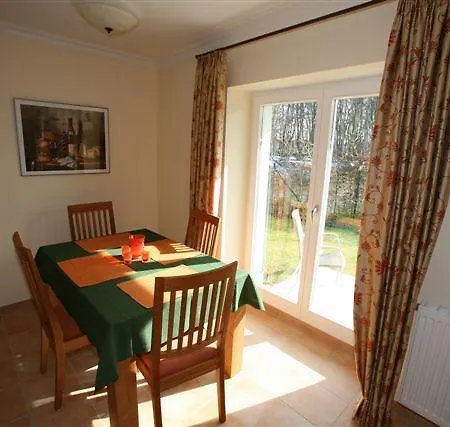 Apartment Appartmenthaus Laura *