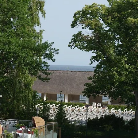 Appartmenthaus Laura * Ostseebad Kühlungsborn