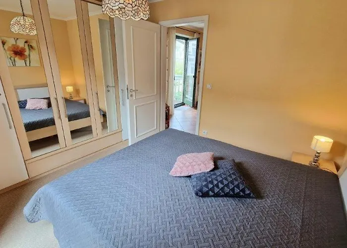 Appartmenthaus Laura شقة Ostseebad Kühlungsborn