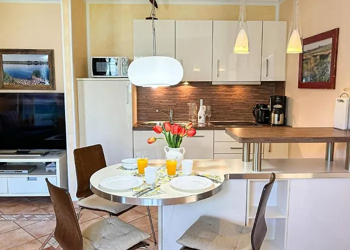 شقة Appartmenthaus Laura *